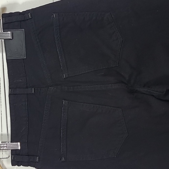 We The Free Jeans Women's sz 31 Black High Rise Loose Leg Distressed Denim Jean - Picture 4 of 10